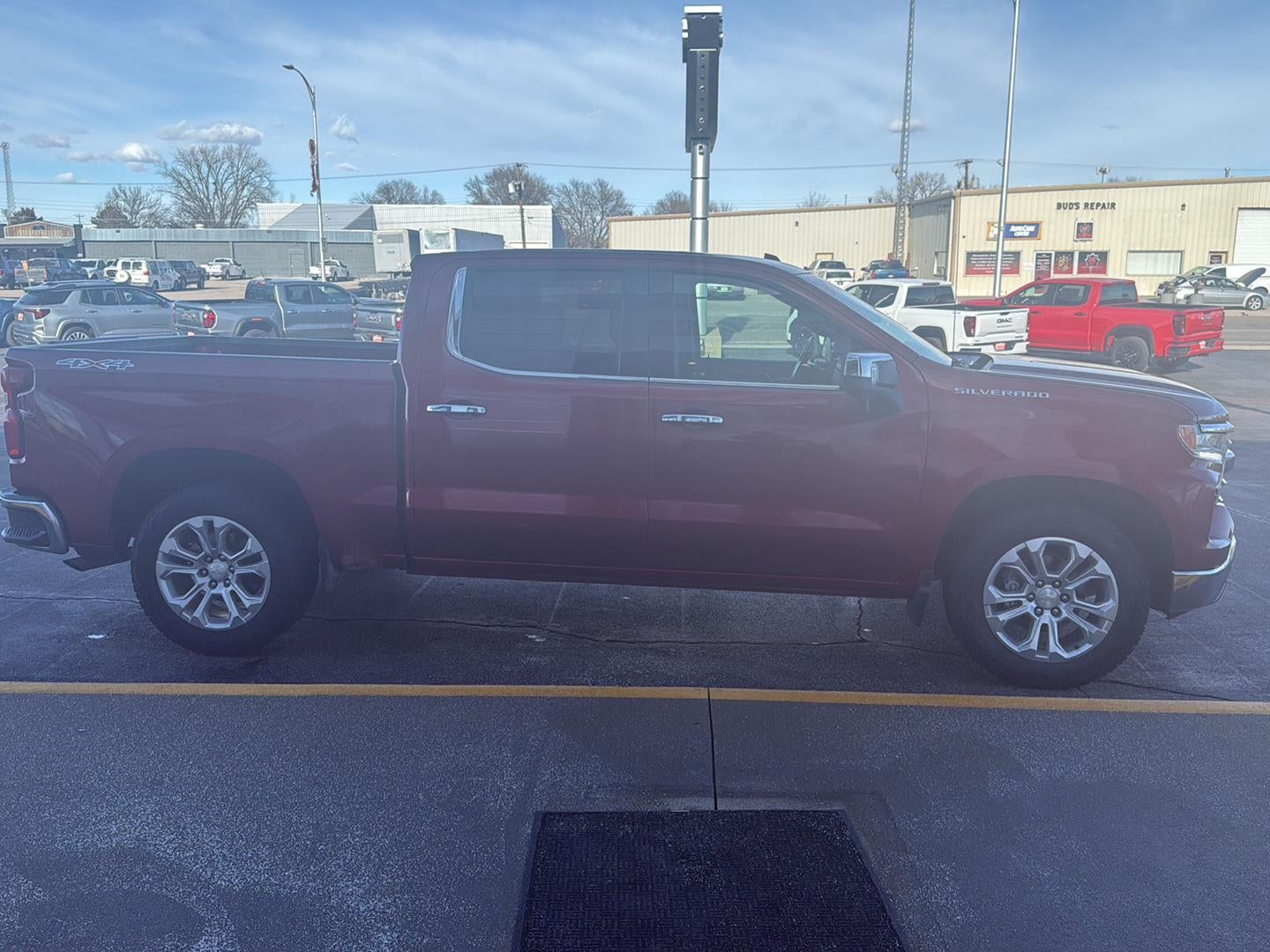 2024 Chevrolet Silverado 1500 LTZ