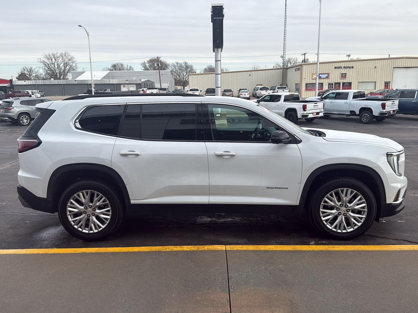 2024 GMC Acadia AWD Elevation