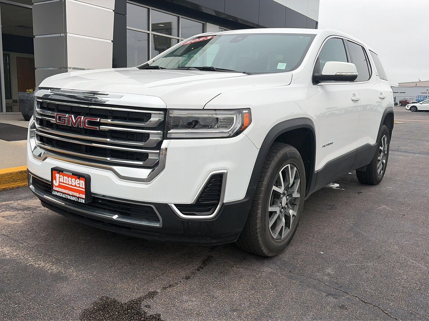 2023 GMC Acadia SLE