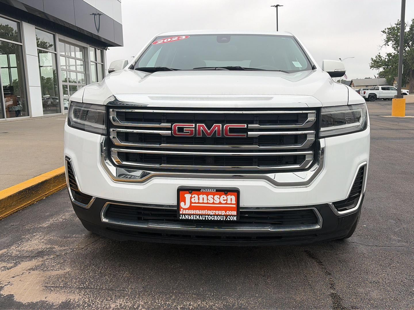 2023 GMC Acadia SLE