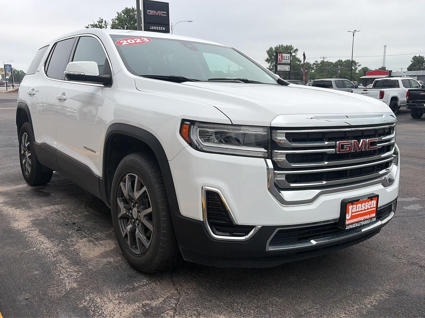 2023 GMC Acadia SLE