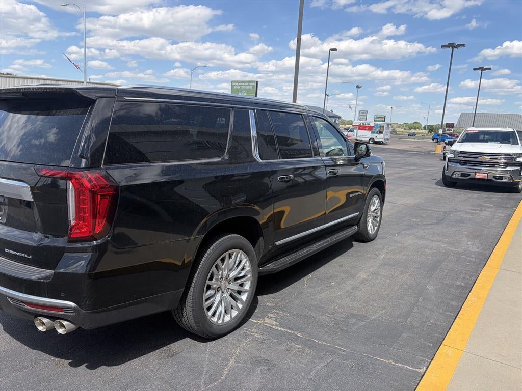 2024 GMC Yukon XL Denali