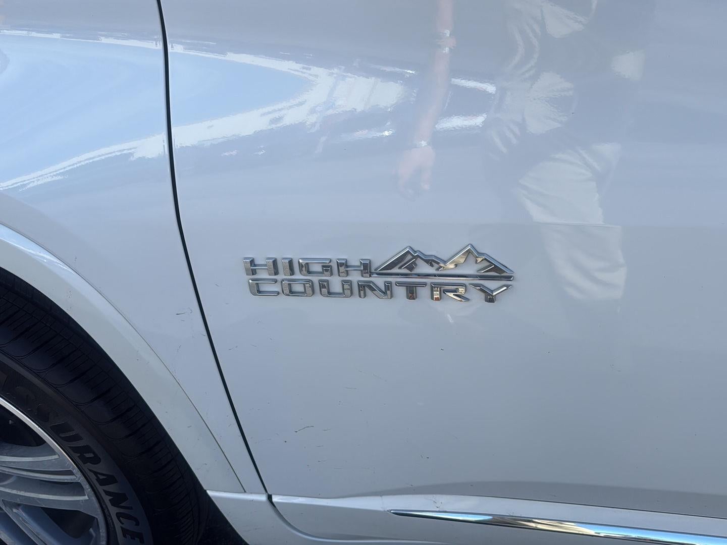 2023 Chevrolet Traverse High Country