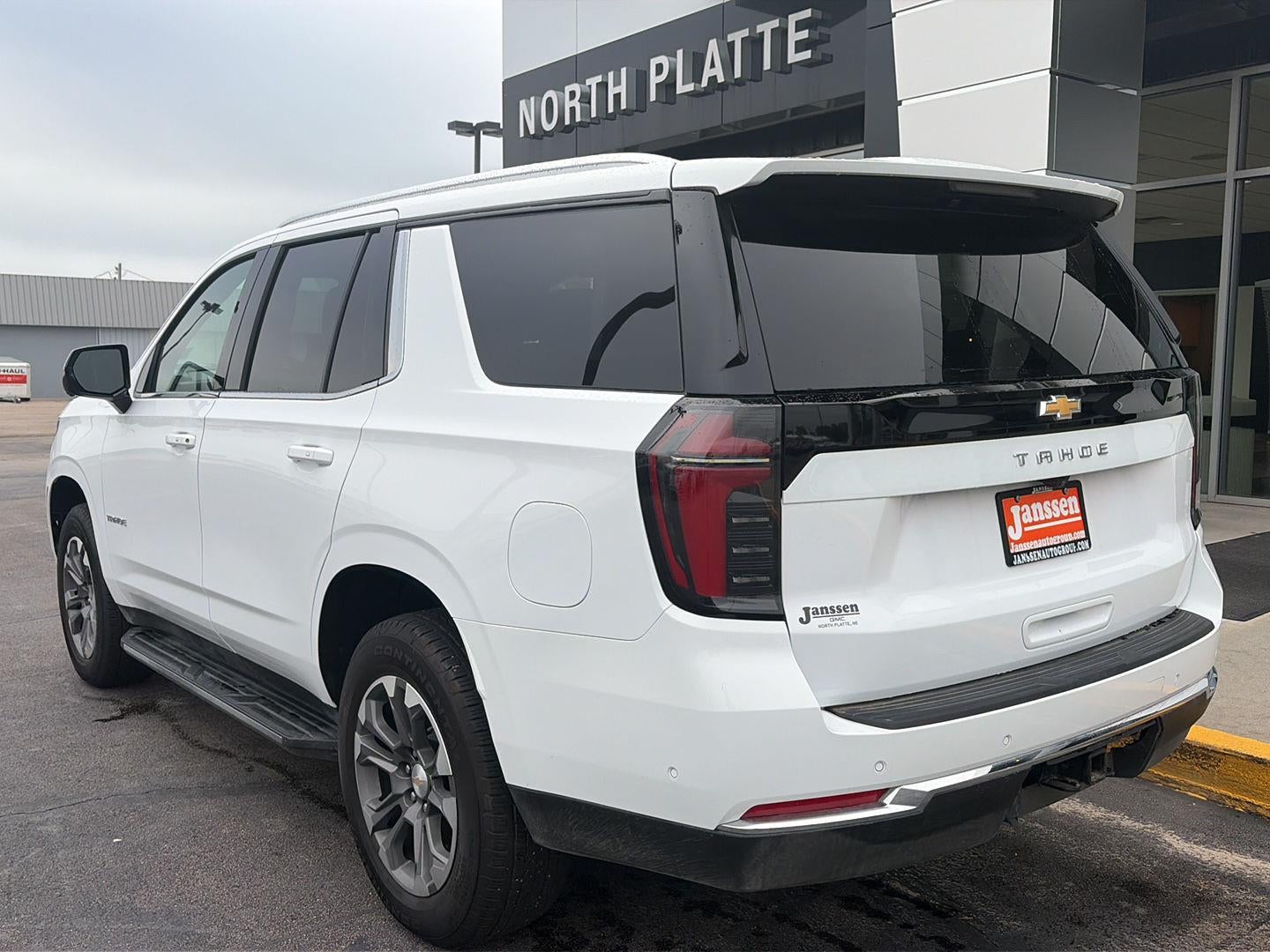 2025 Chevrolet Tahoe LS
