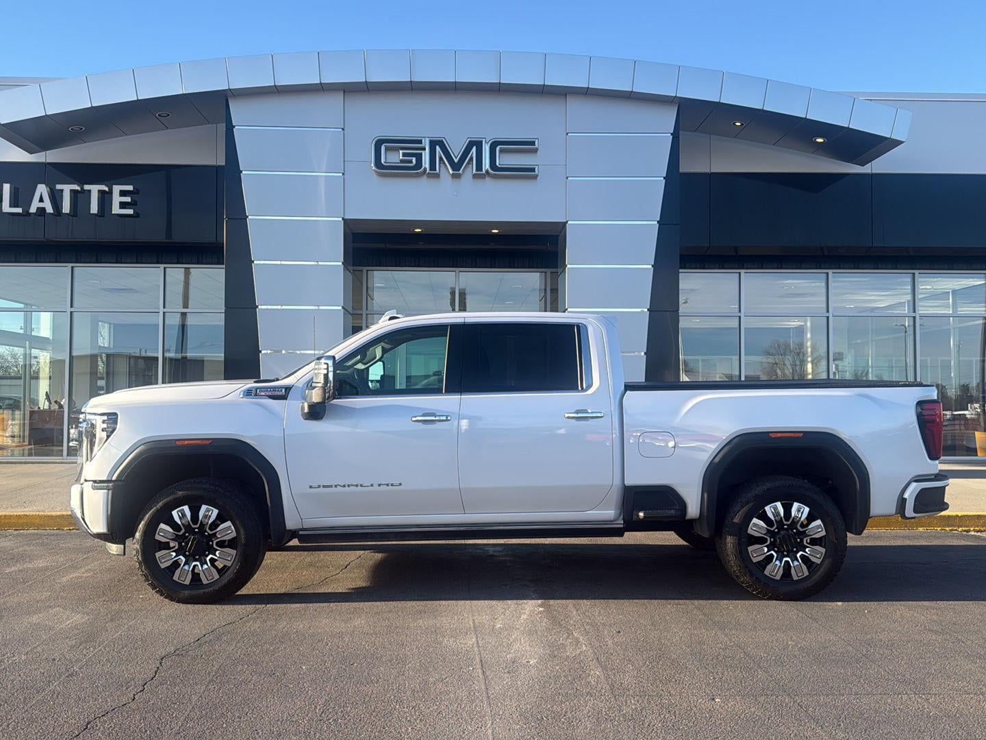 2024 GMC Sierra 2500HD Denali