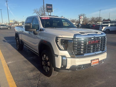 2024 GMC Sierra 2500HD Denali