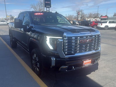 2024 GMC Sierra 2500HD Denali