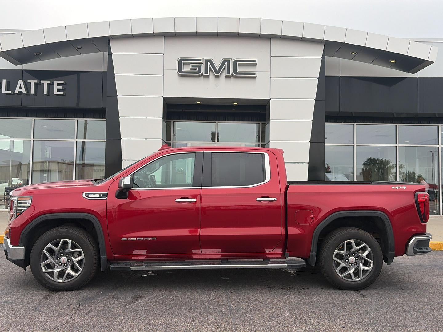 2023 GMC Sierra 1500 SLT