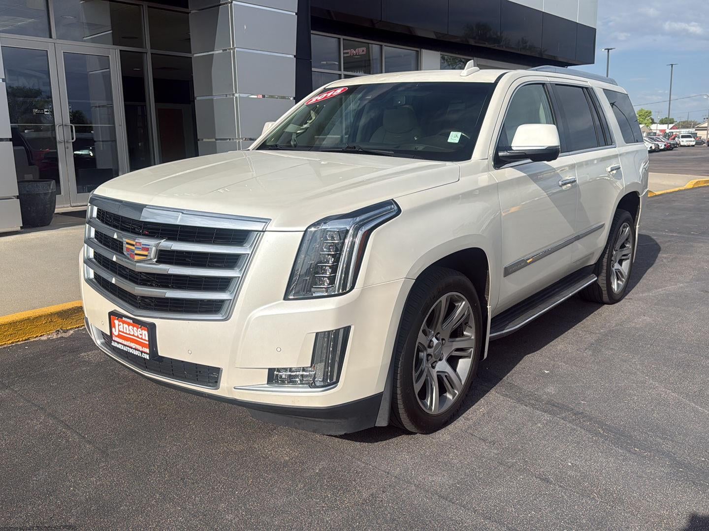 2015 Cadillac Escalade Luxury