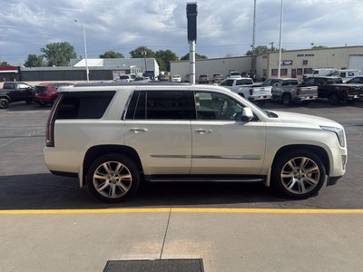 2015 Cadillac Escalade Luxury