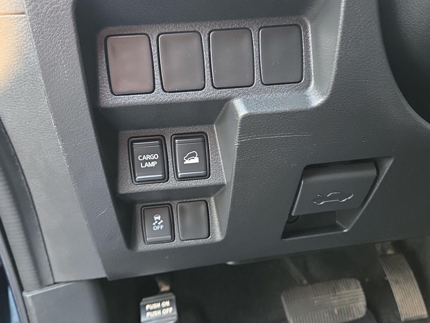 2024 Nissan Frontier SV