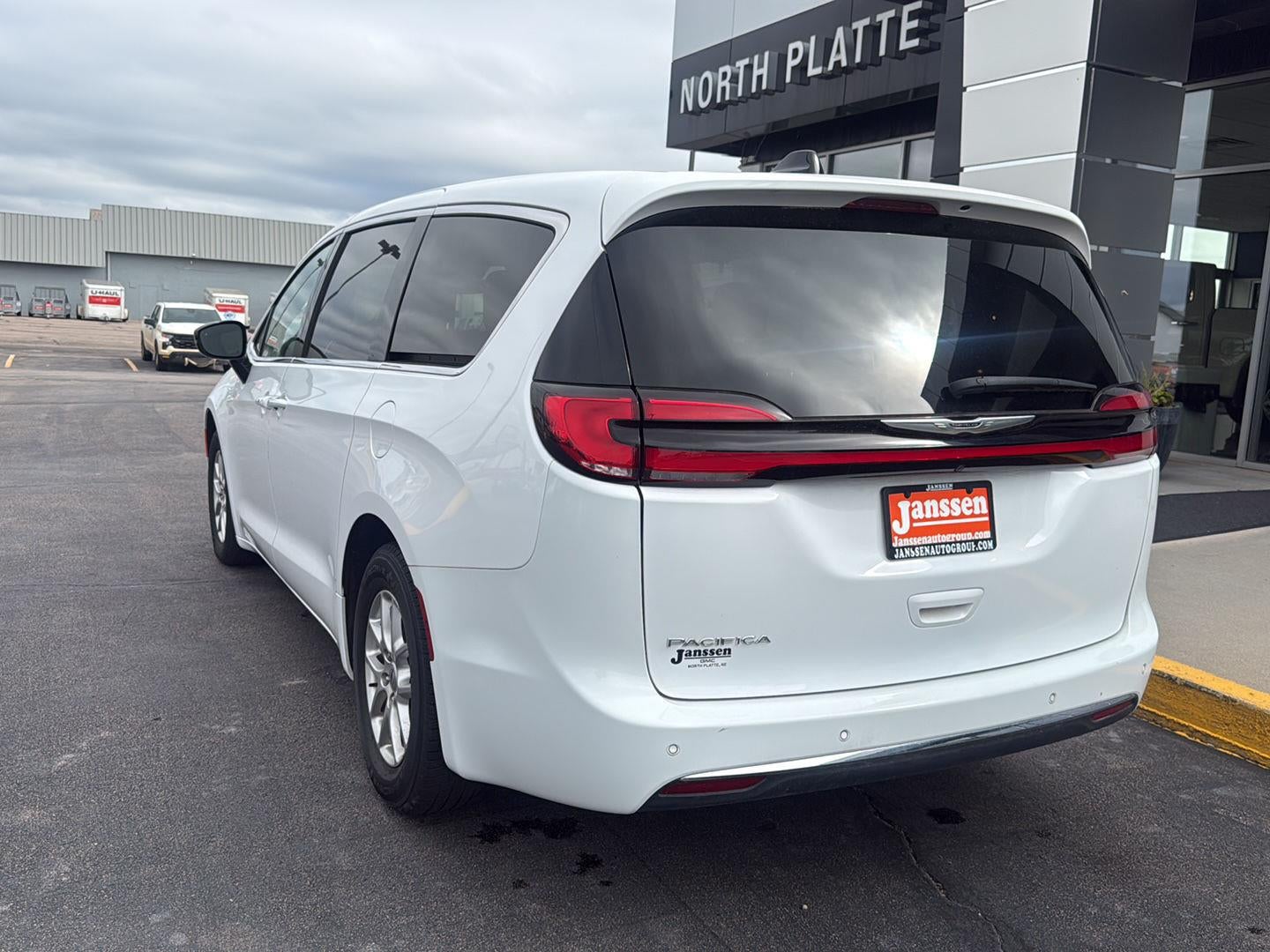 2024 Chrysler Pacifica Touring L