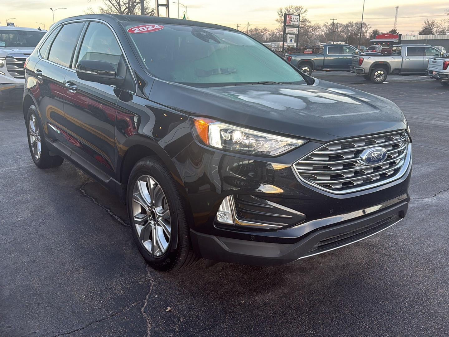 2024 Ford Edge Titanium