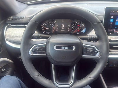 2023 Jeep Compass Latitude Lux