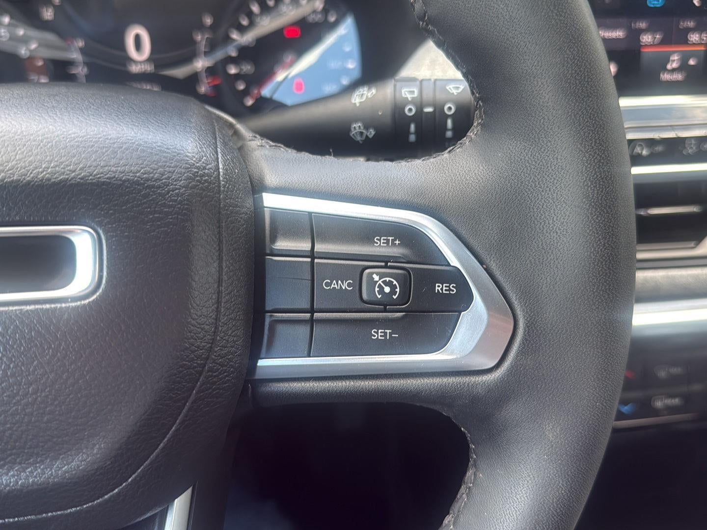2023 Jeep Compass Latitude Lux