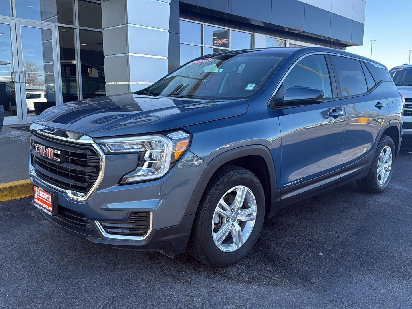 2024 GMC Terrain SLE