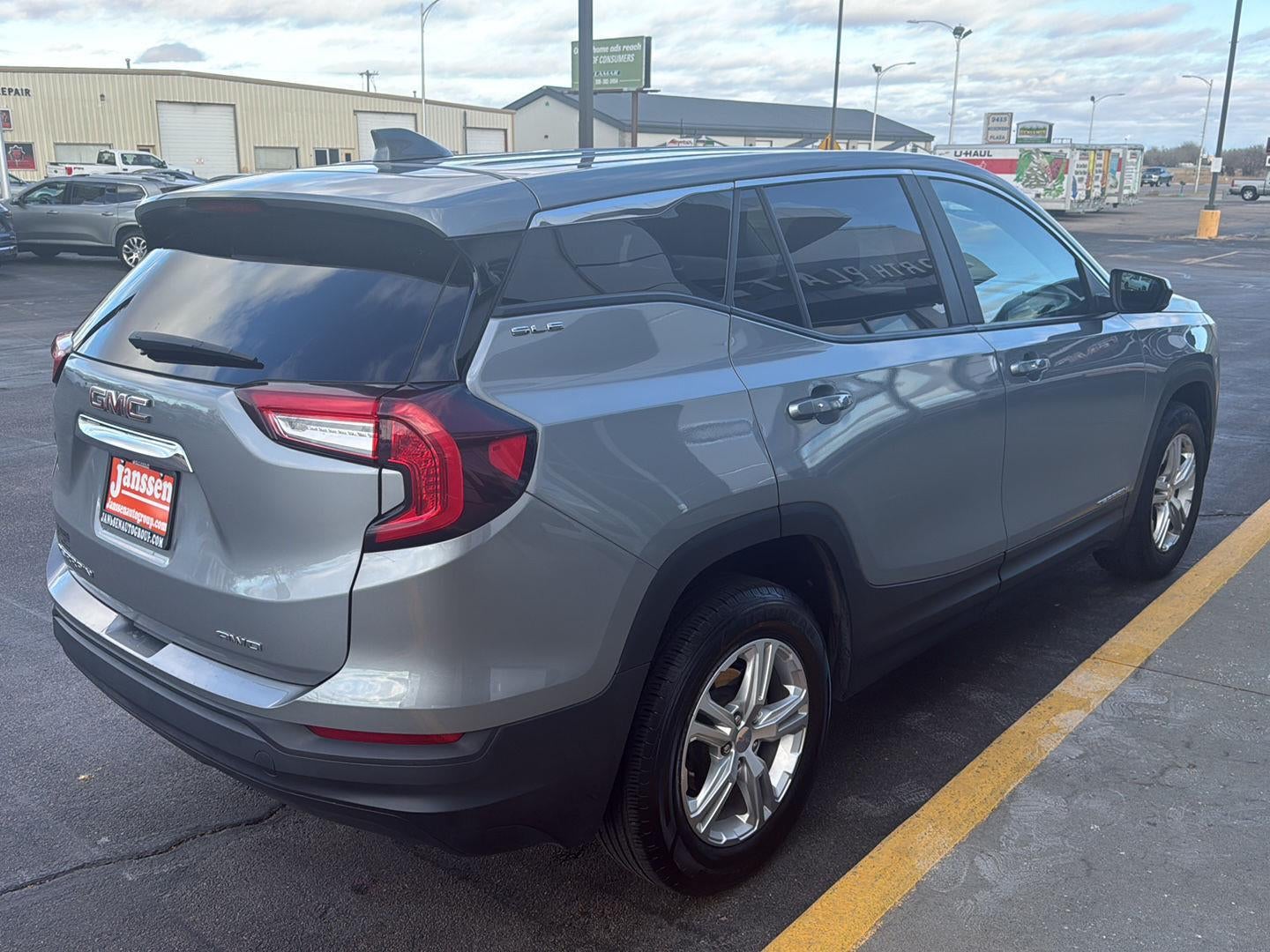 2024 GMC Terrain SLE