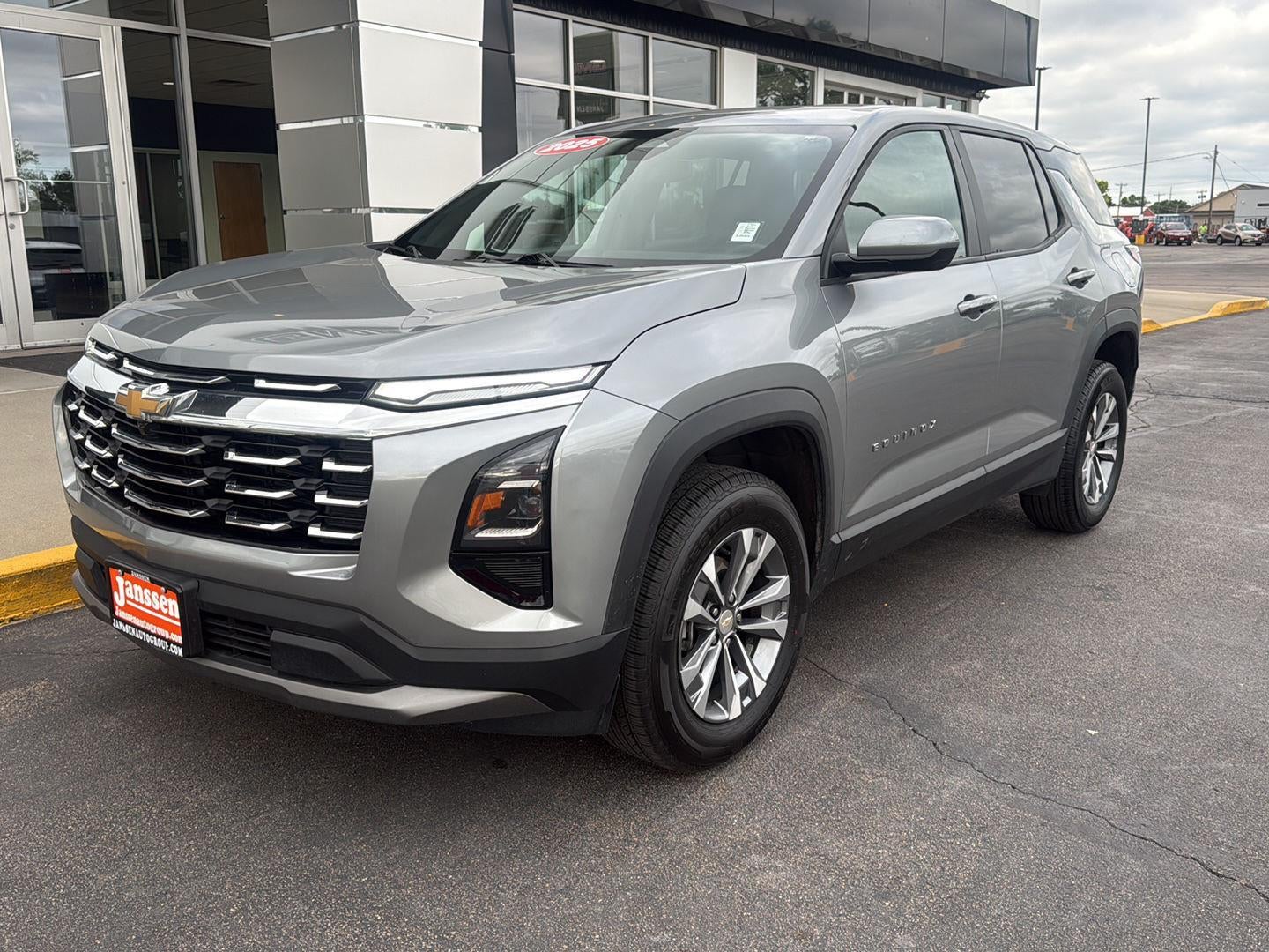 2025 Chevrolet Equinox AWD LT