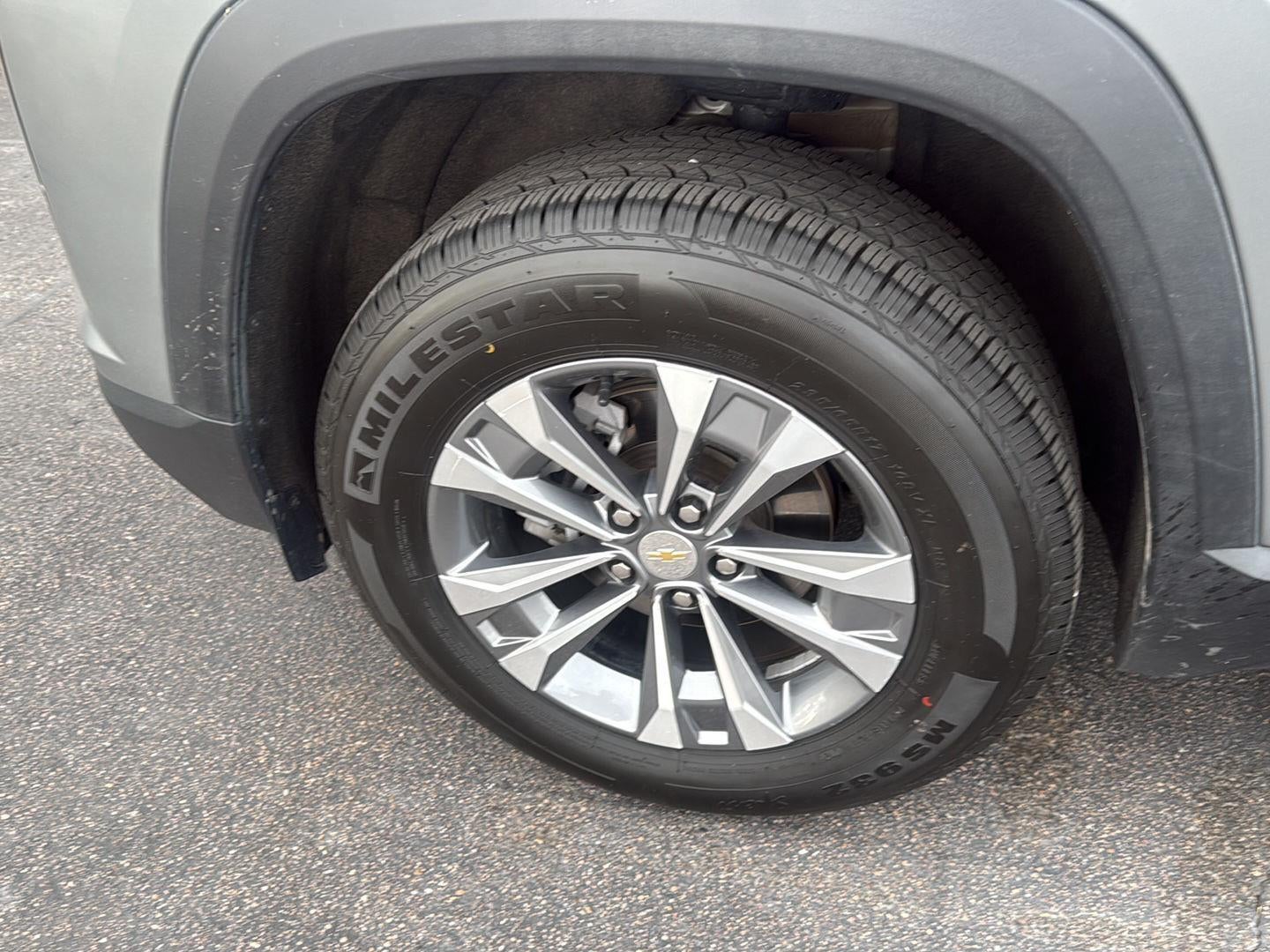 2025 Chevrolet Equinox AWD LT