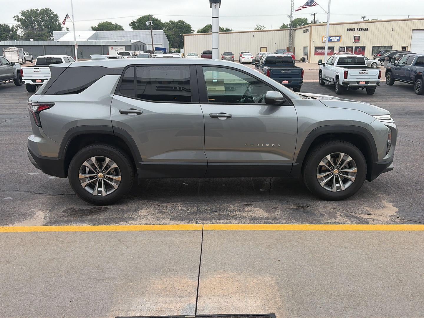 2025 Chevrolet Equinox AWD LT
