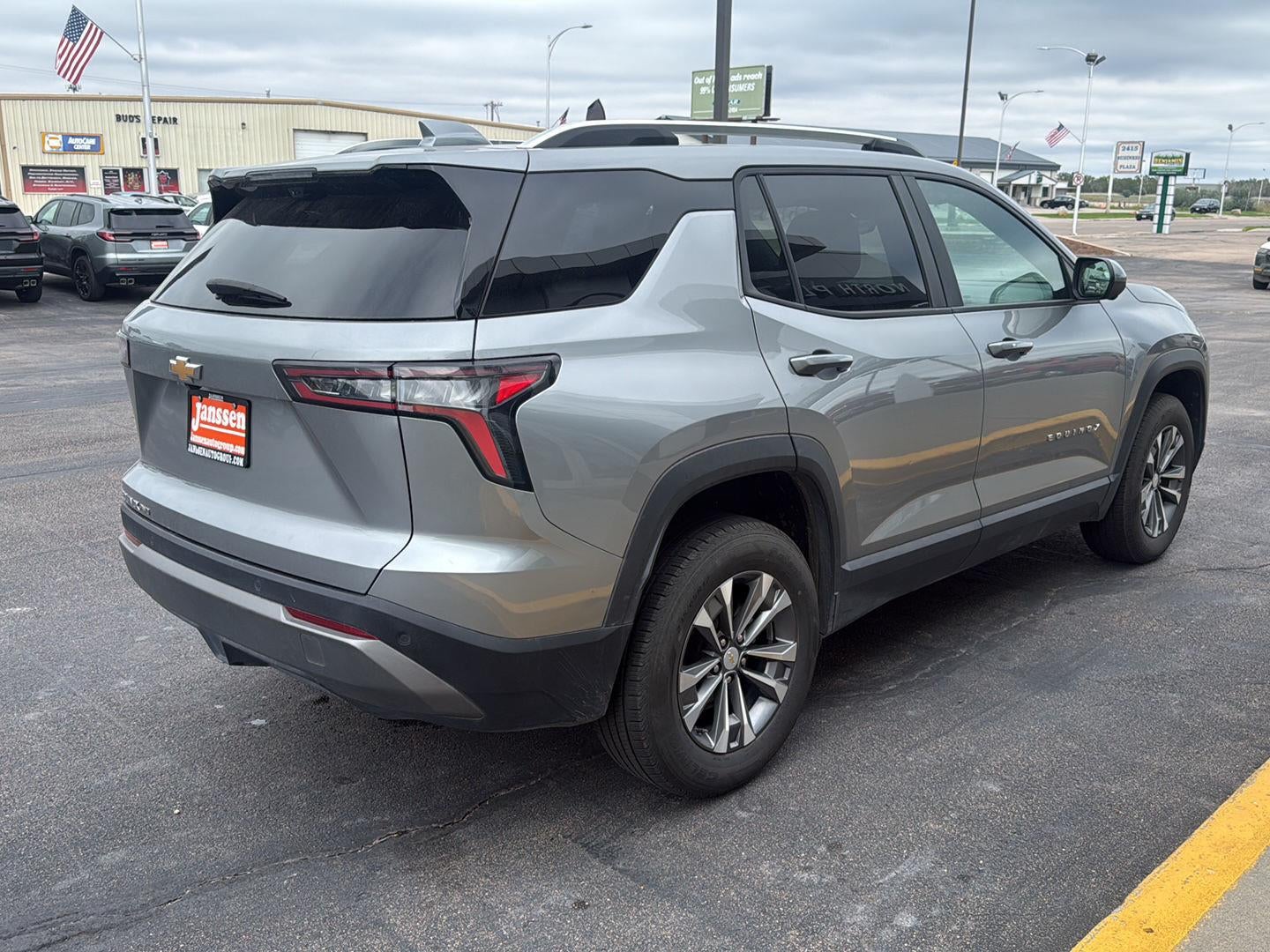 2025 Chevrolet Equinox AWD LT