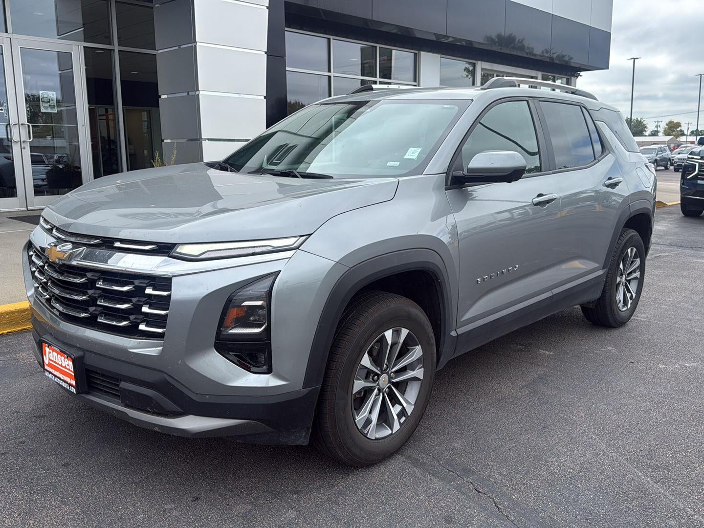 2025 Chevrolet Equinox AWD LT