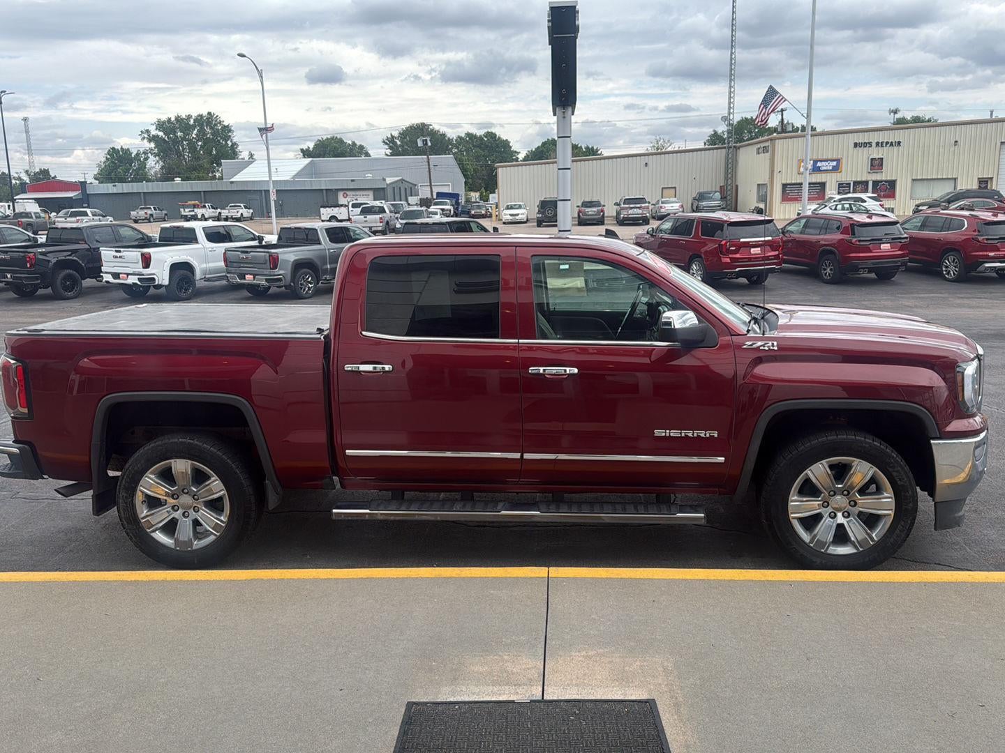 2017 GMC Sierra 1500 SLT