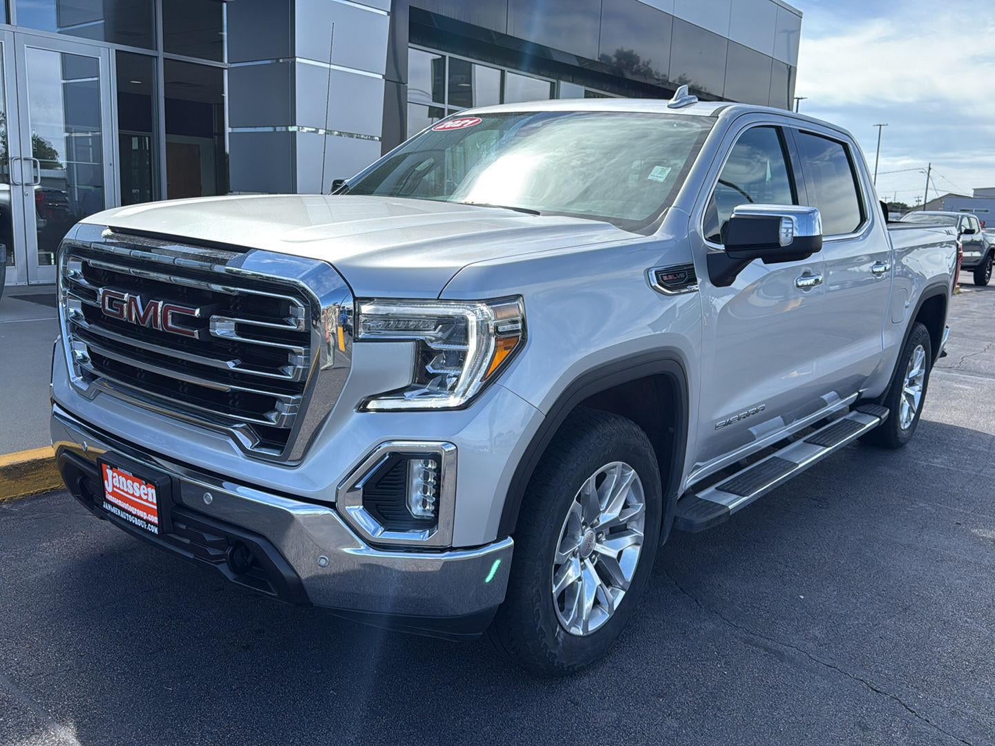2021 GMC Sierra 1500 SLT