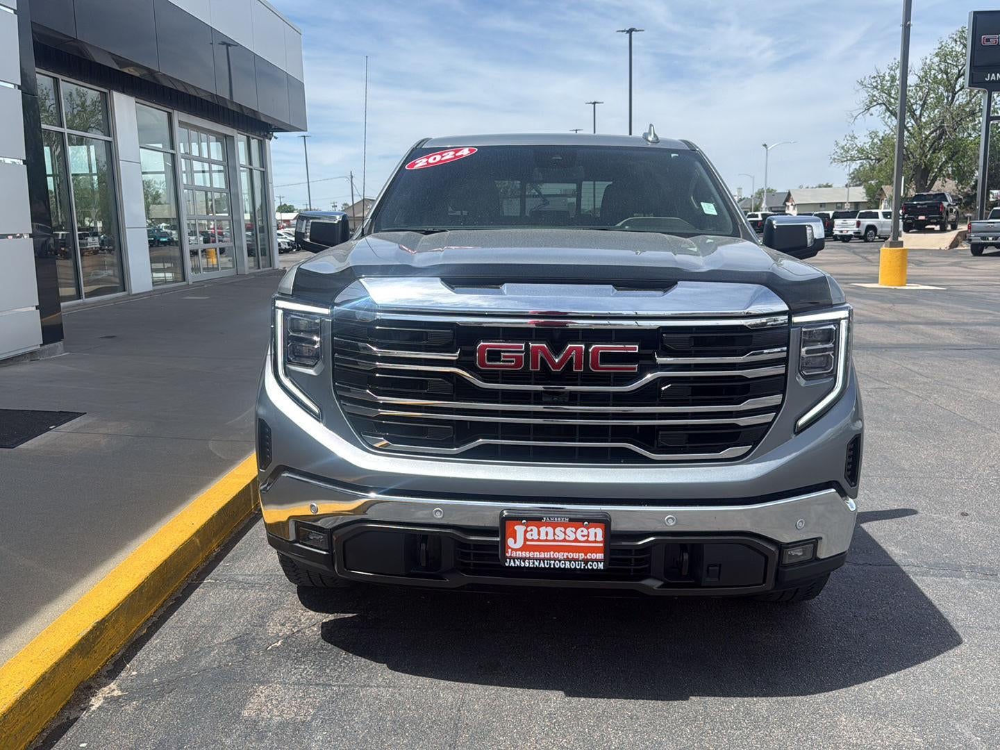 2023 GMC Sierra 1500 SLT
