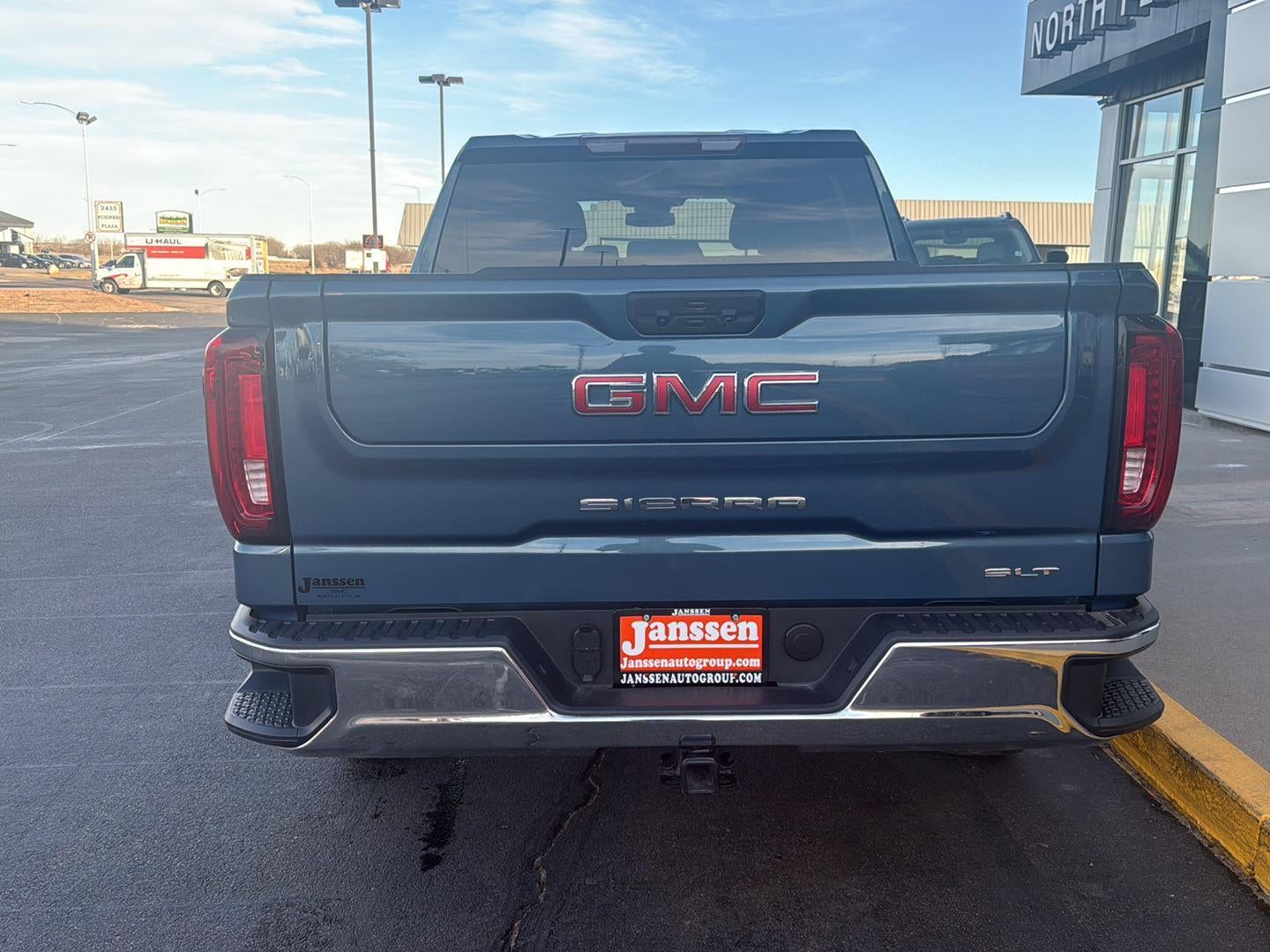 2024 GMC Sierra 1500 SLT