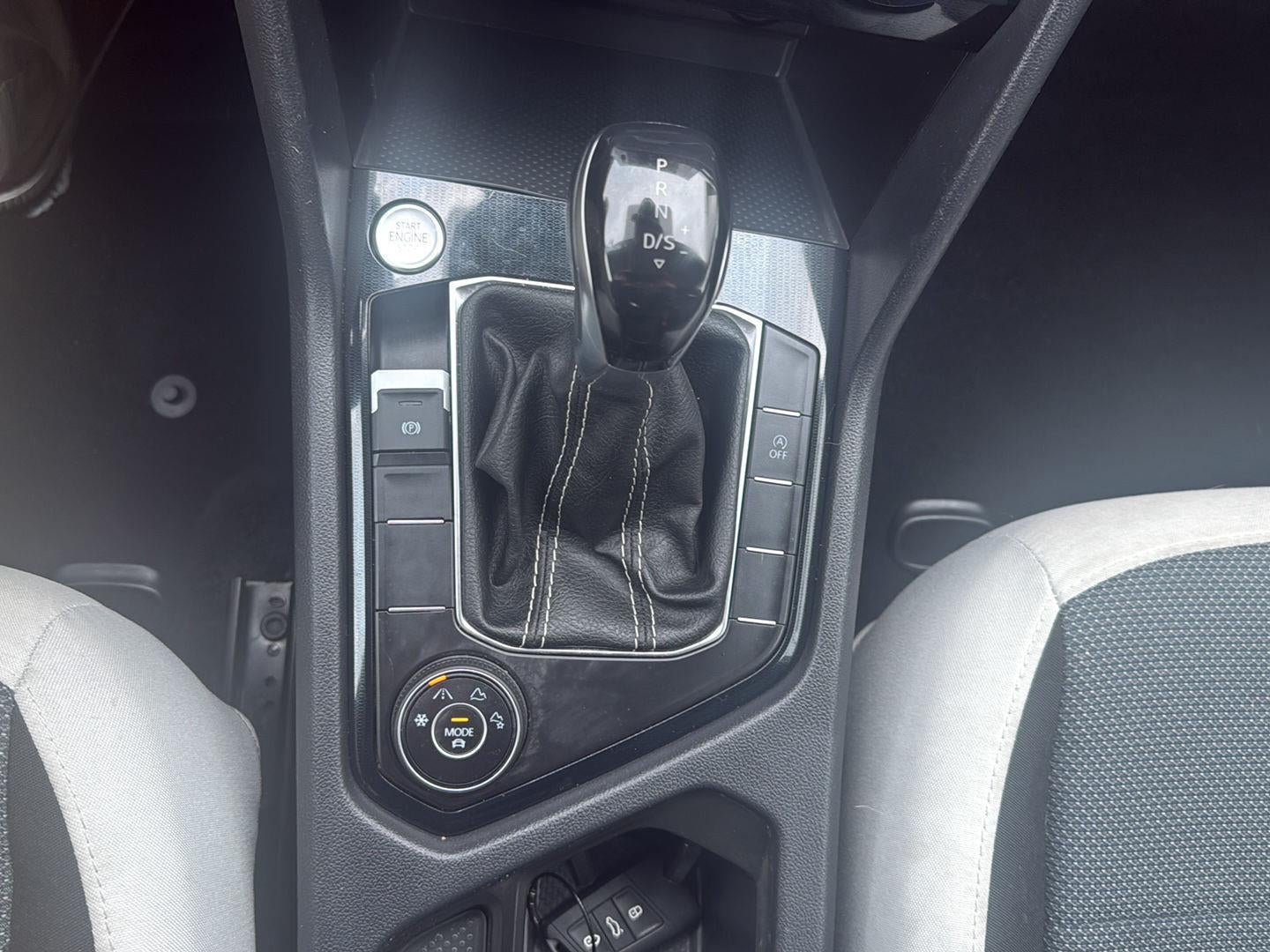 2025 Volkswagen Taos S