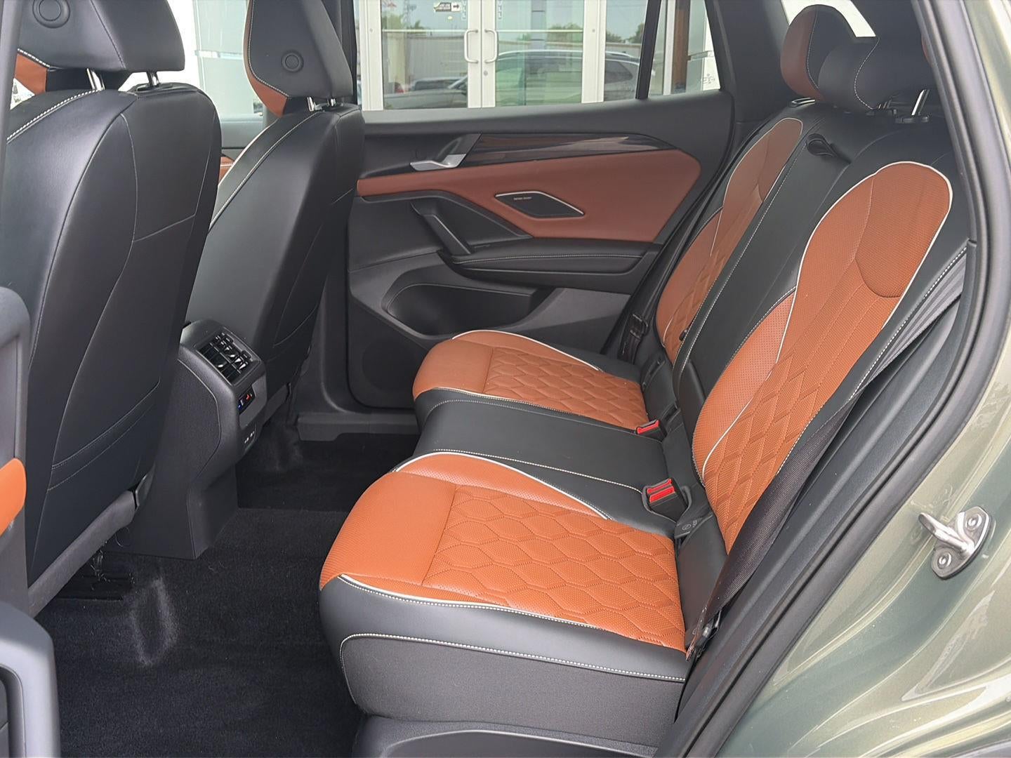 2025 Volkswagen Tiguan SEL R-Line