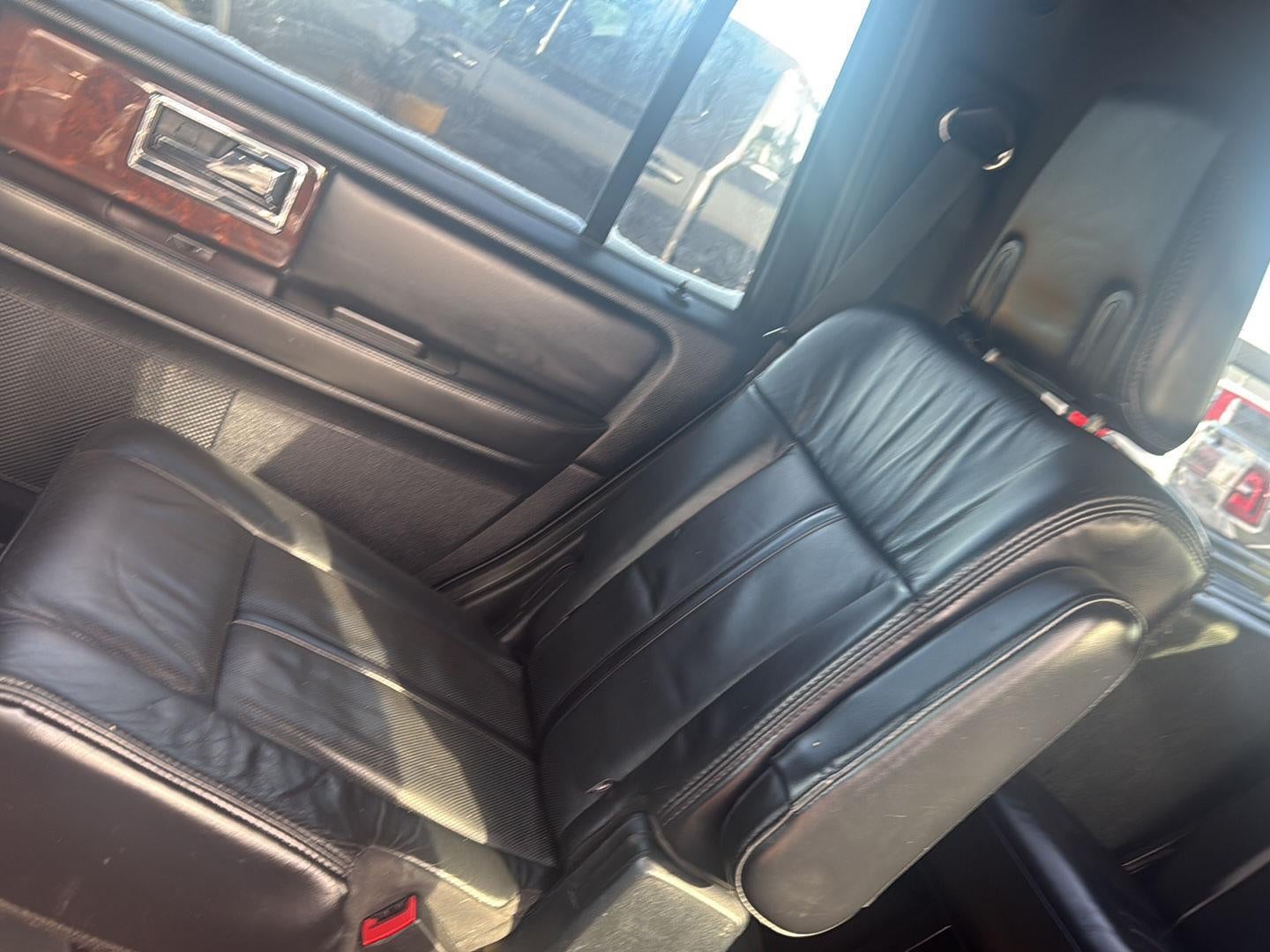 2016 Lincoln Navigator Select