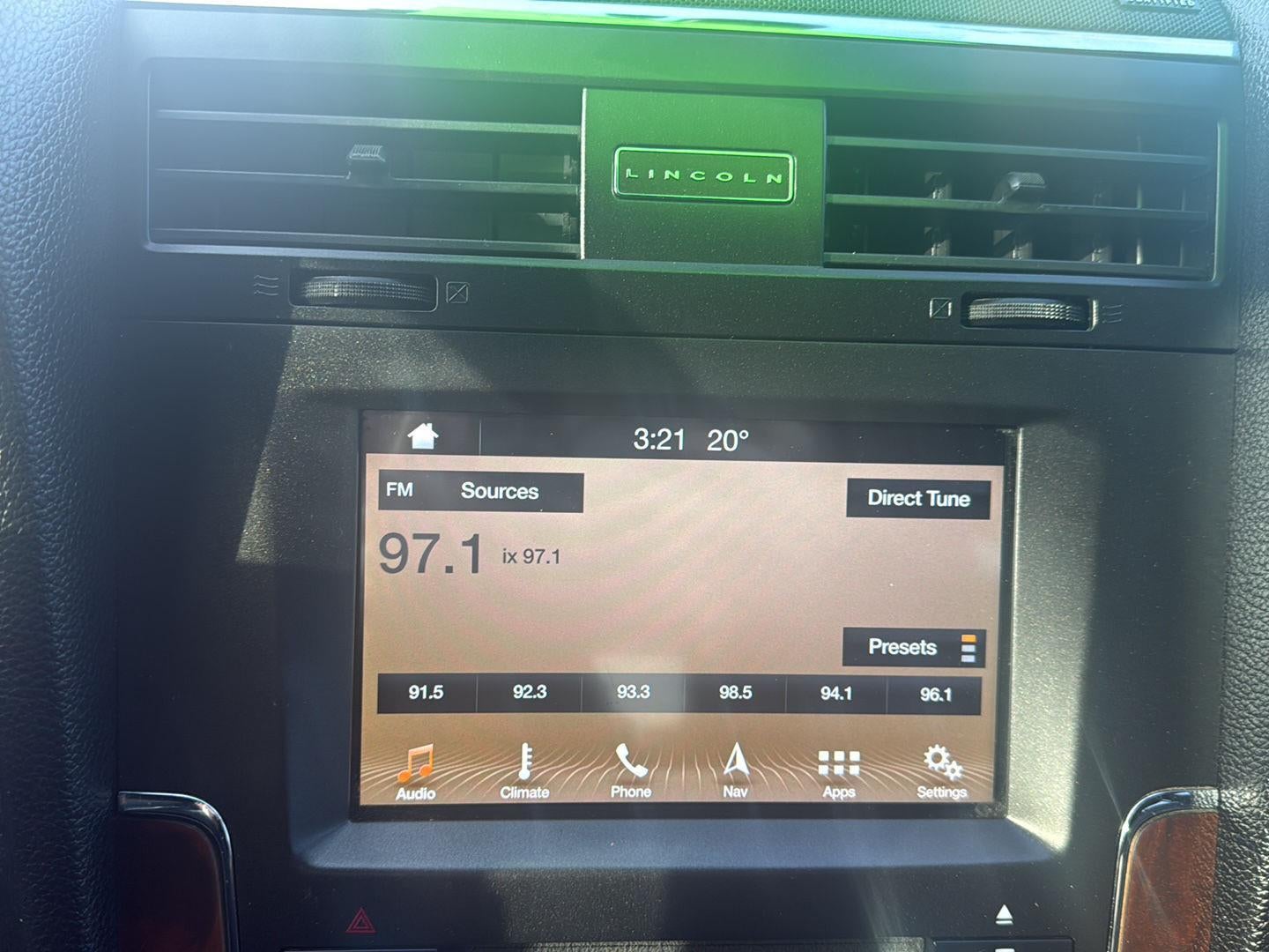 2016 Lincoln Navigator Select