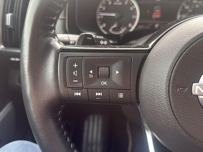 2024 Nissan PATHFINDER SL