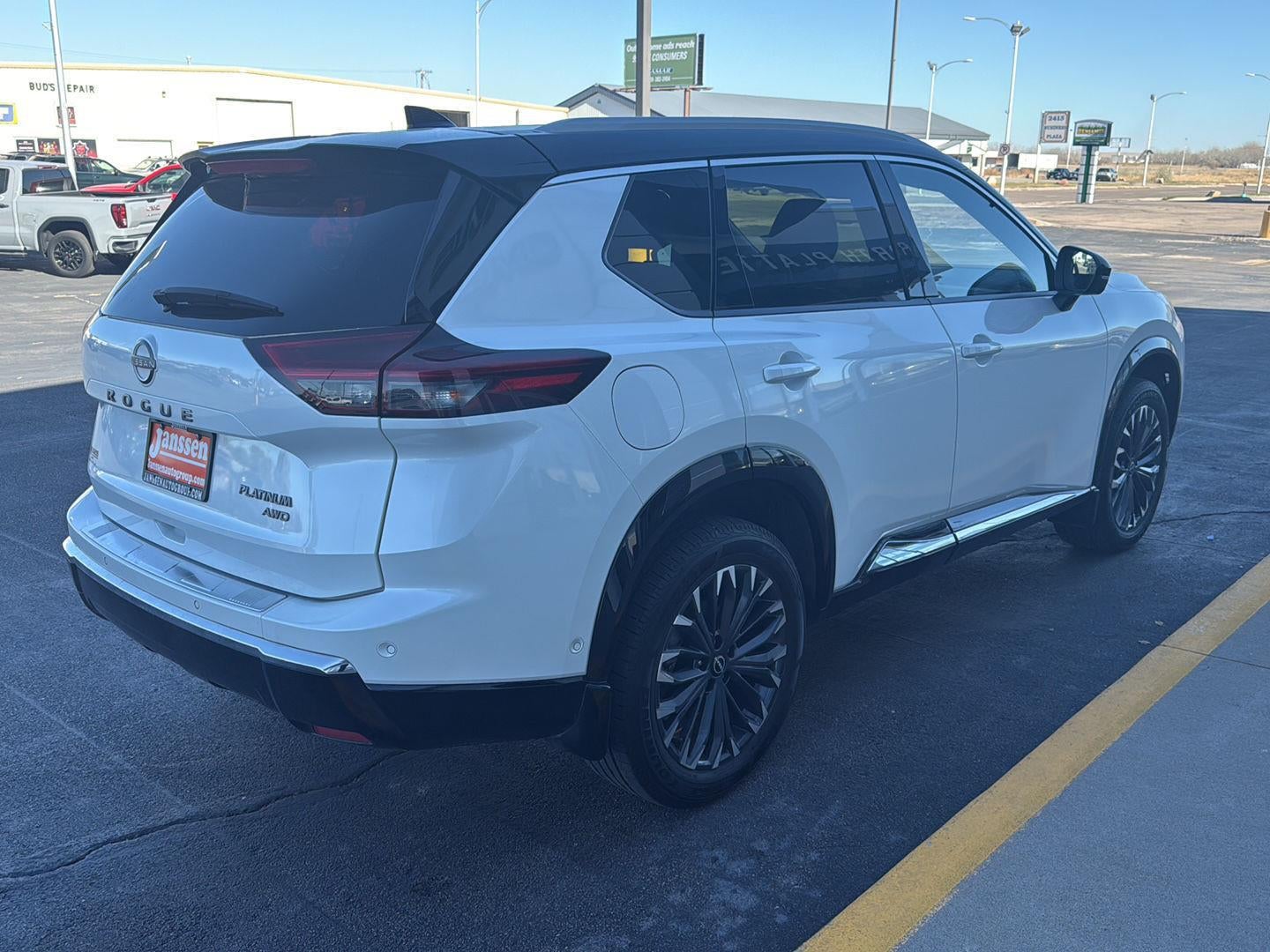 2024 Nissan Rogue Platinum