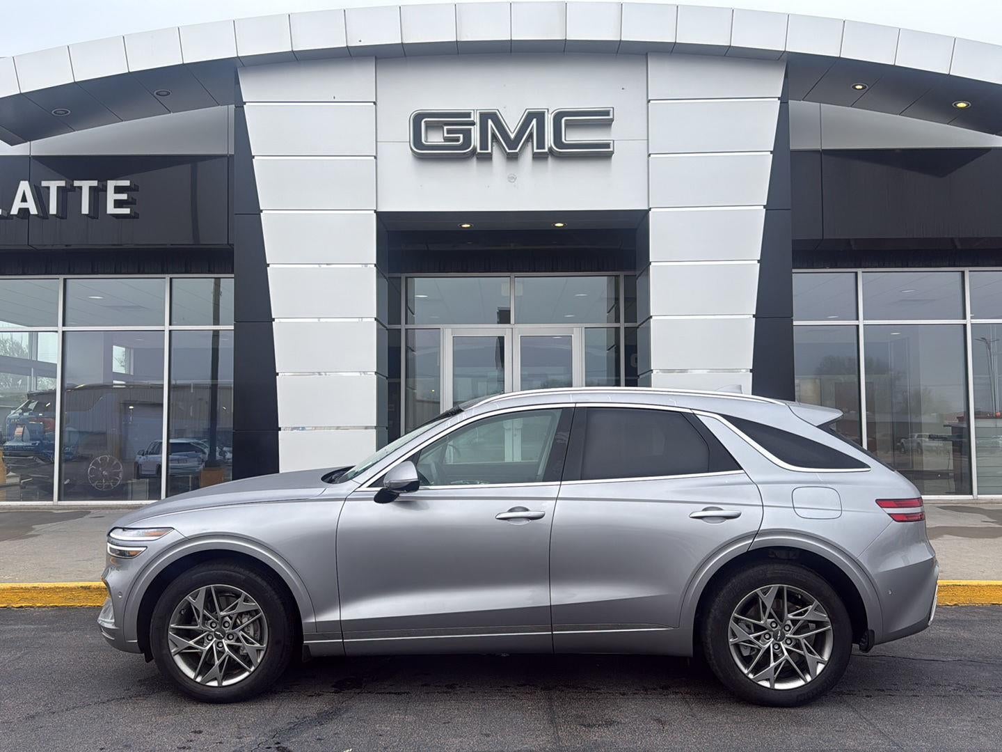 2023 Genesis GV70 2.5T