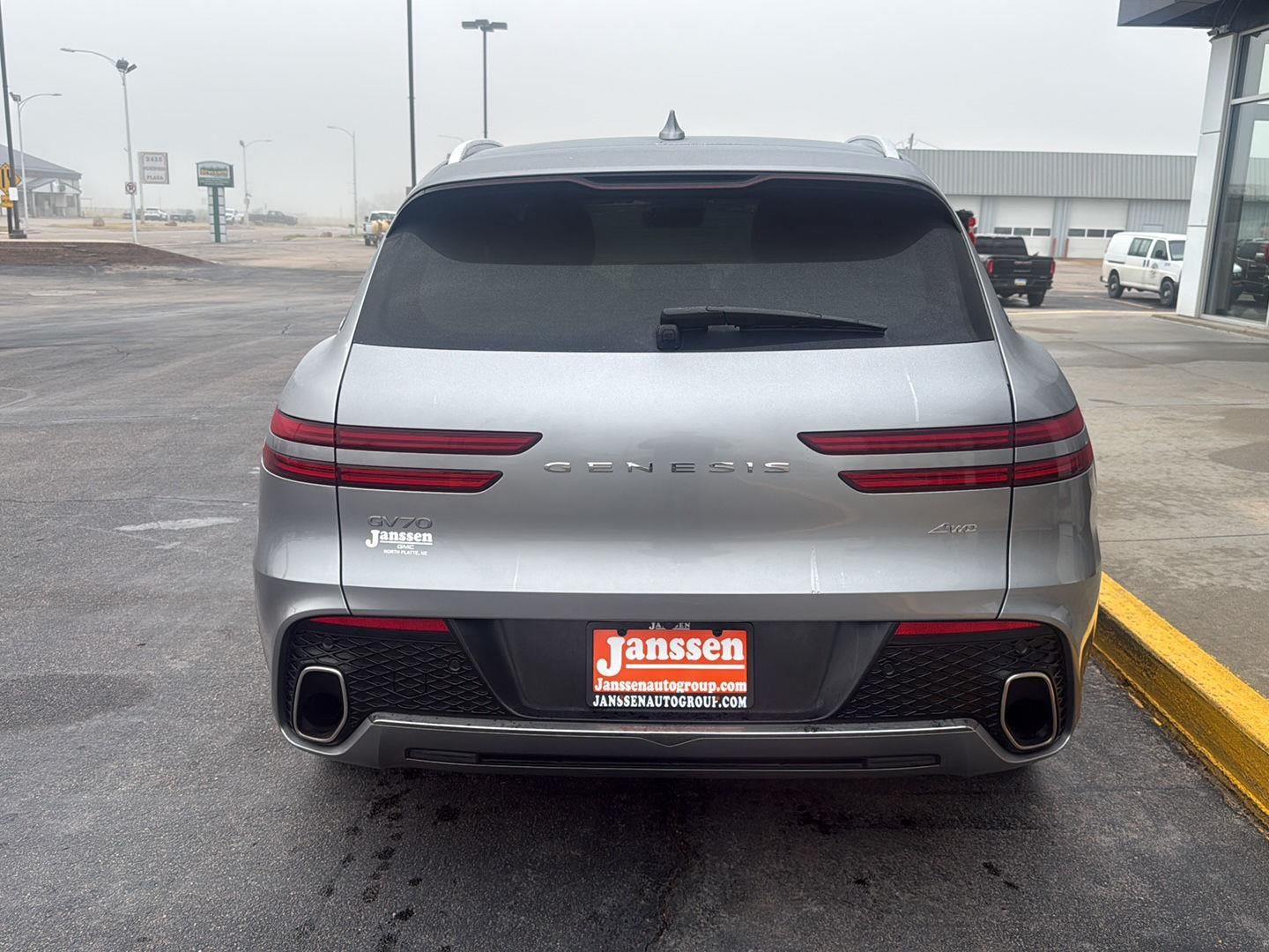 2023 Genesis GV70 2.5T