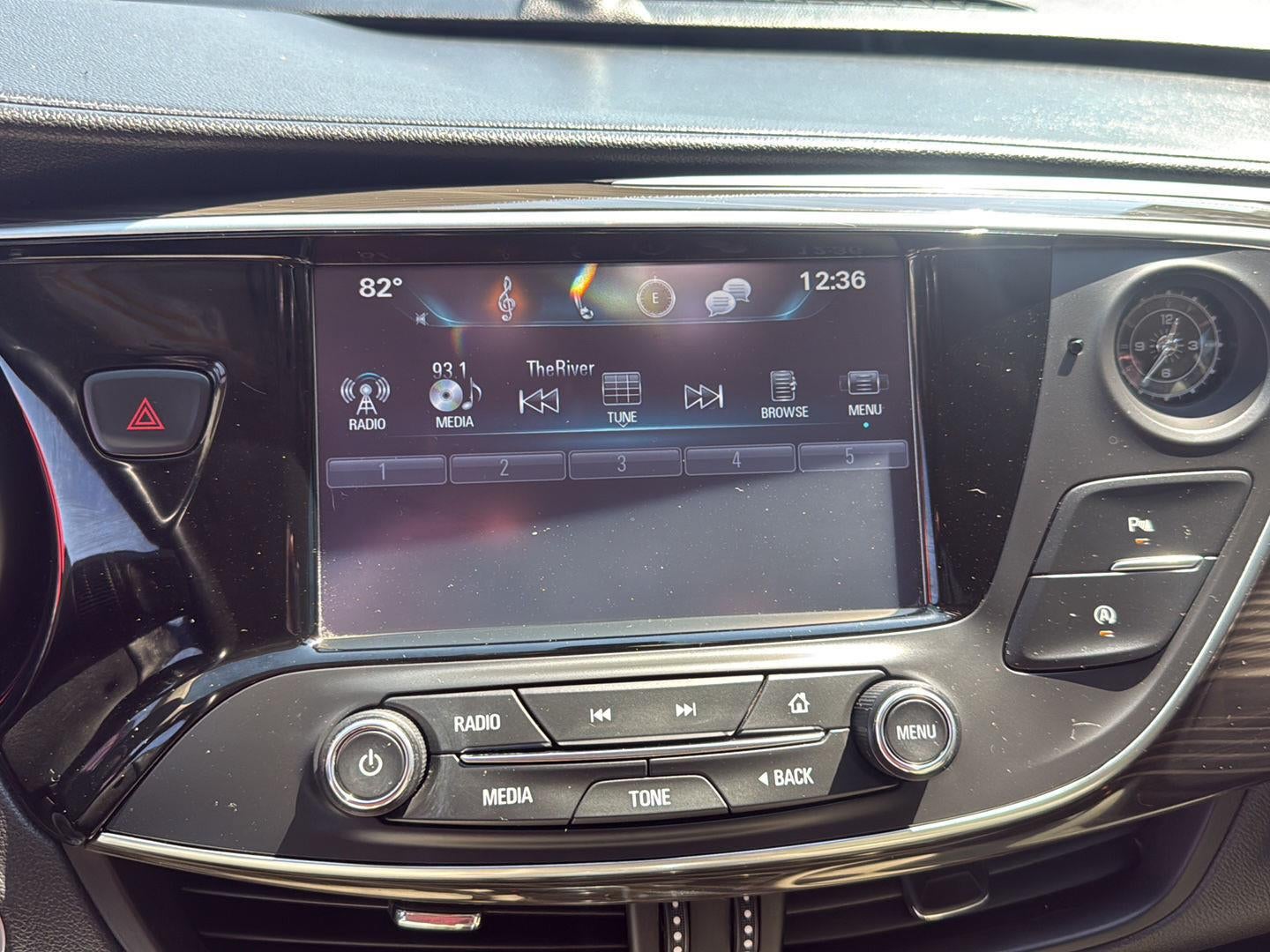 2020 Buick Envision Essence