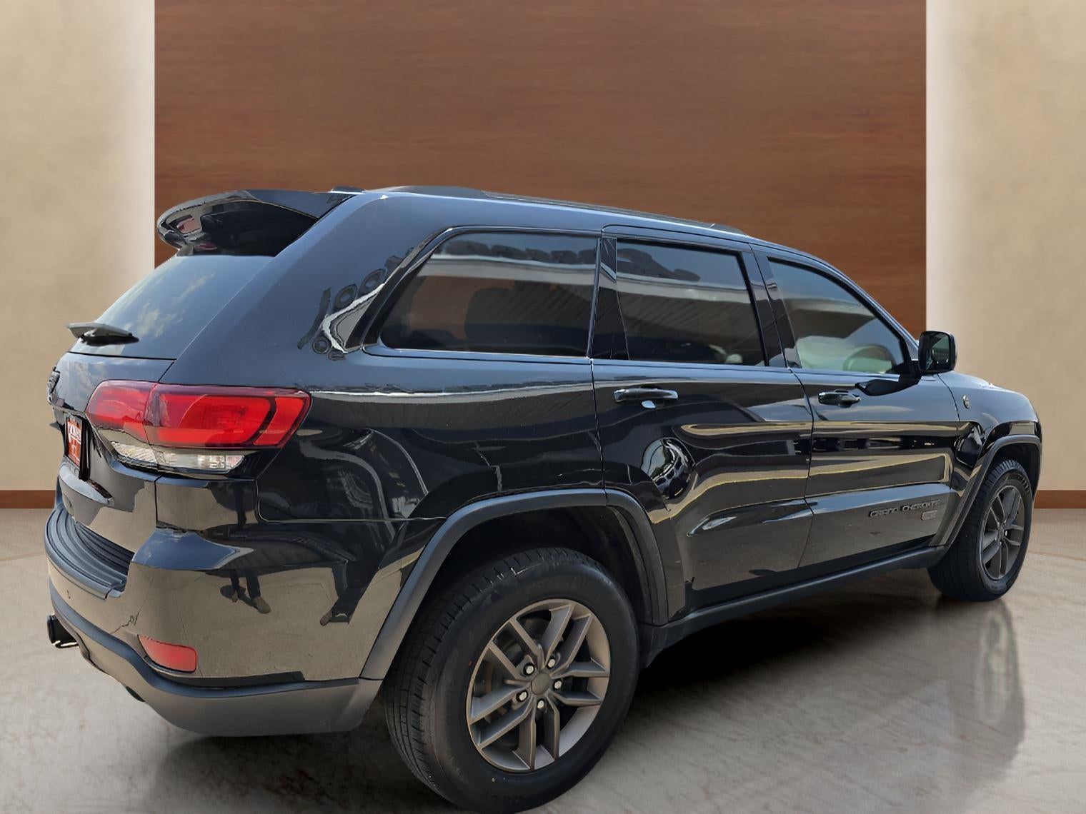 2016 Jeep Grand Cherokee 75th Anniversary