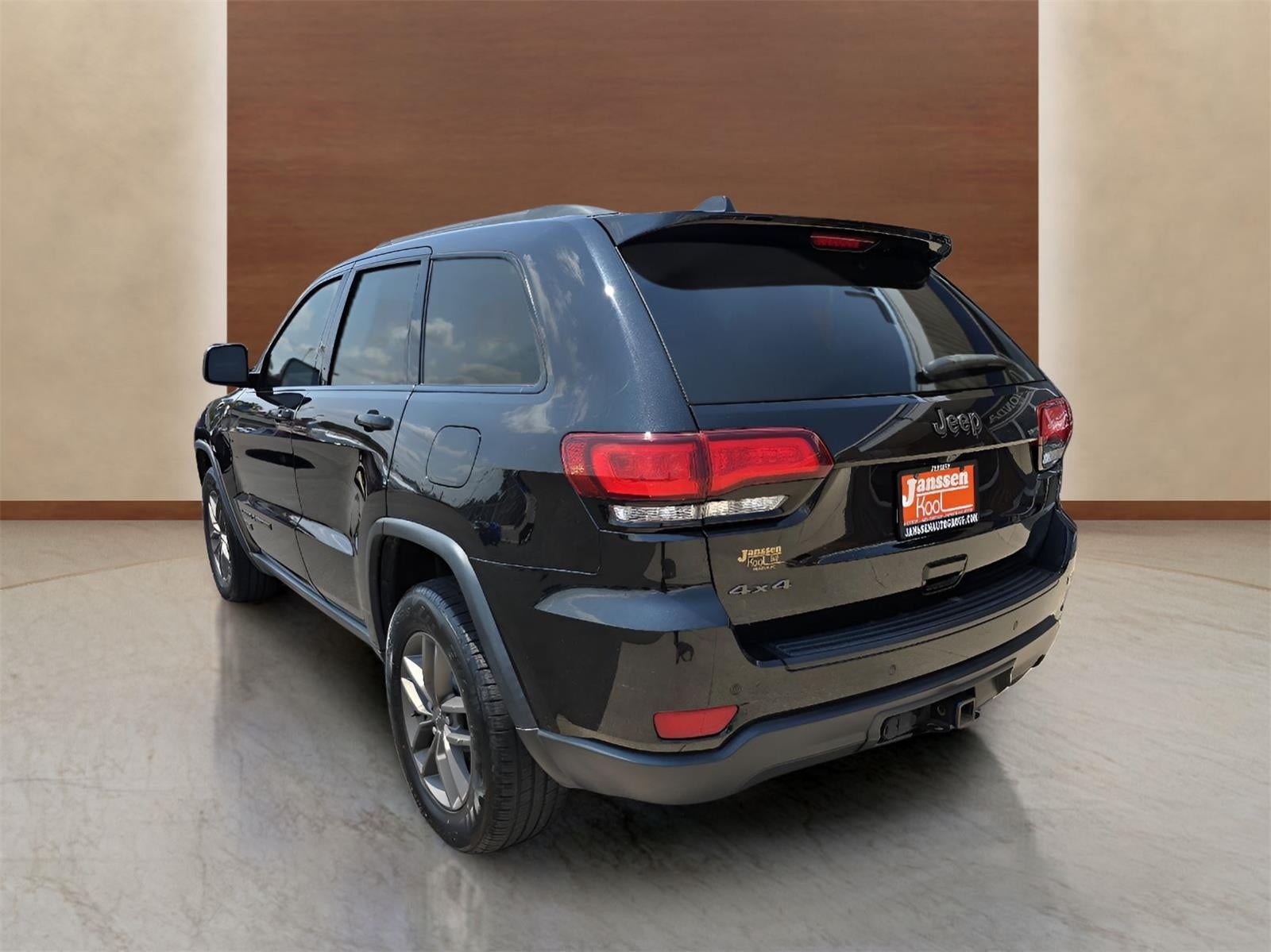 2016 Jeep Grand Cherokee 75th Anniversary