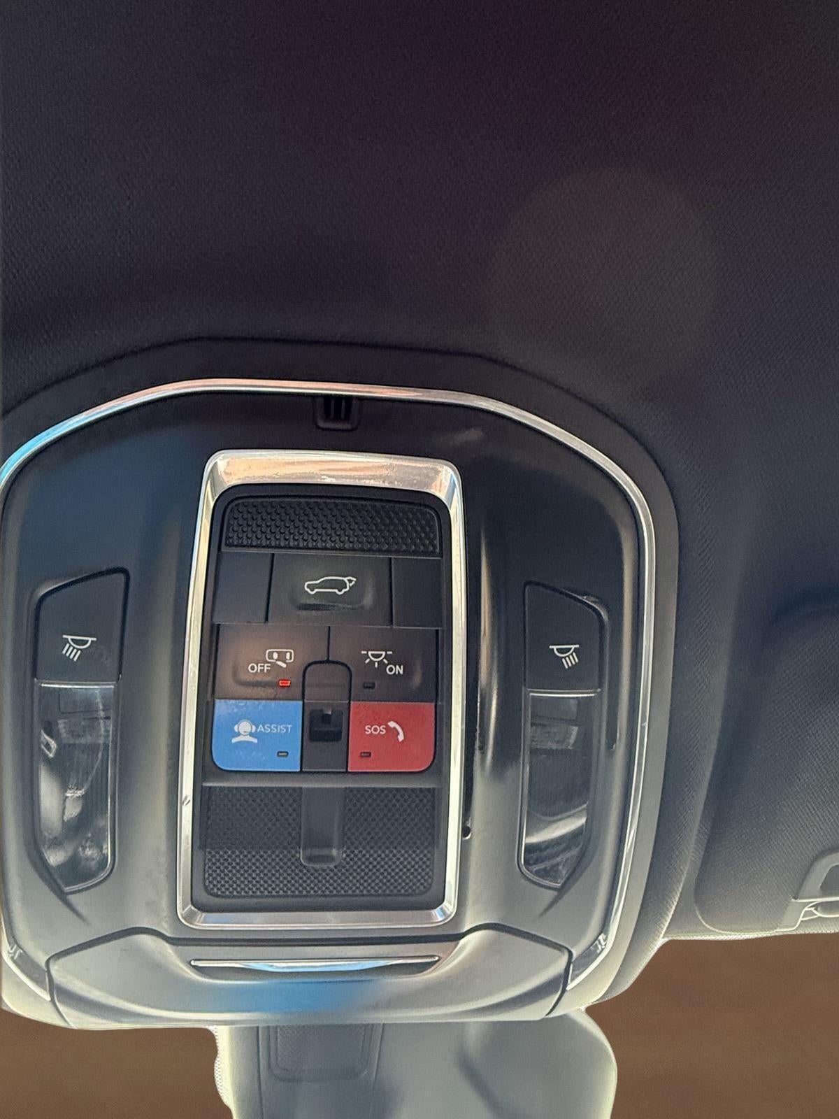 2022 Jeep Grand Cherokee L Altitude