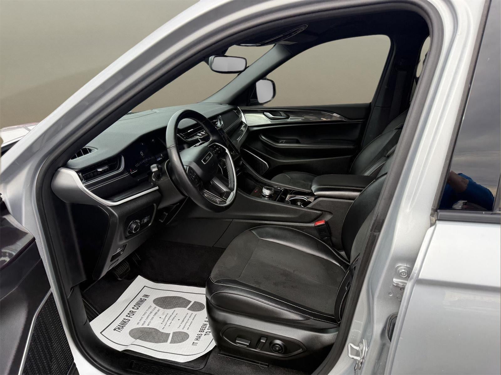 2022 Jeep Grand Cherokee L Altitude