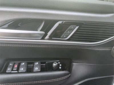 2025 Jeep Wagoneer L Base