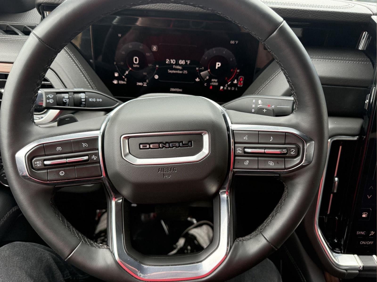 2025 GMC YUKON XL Denali