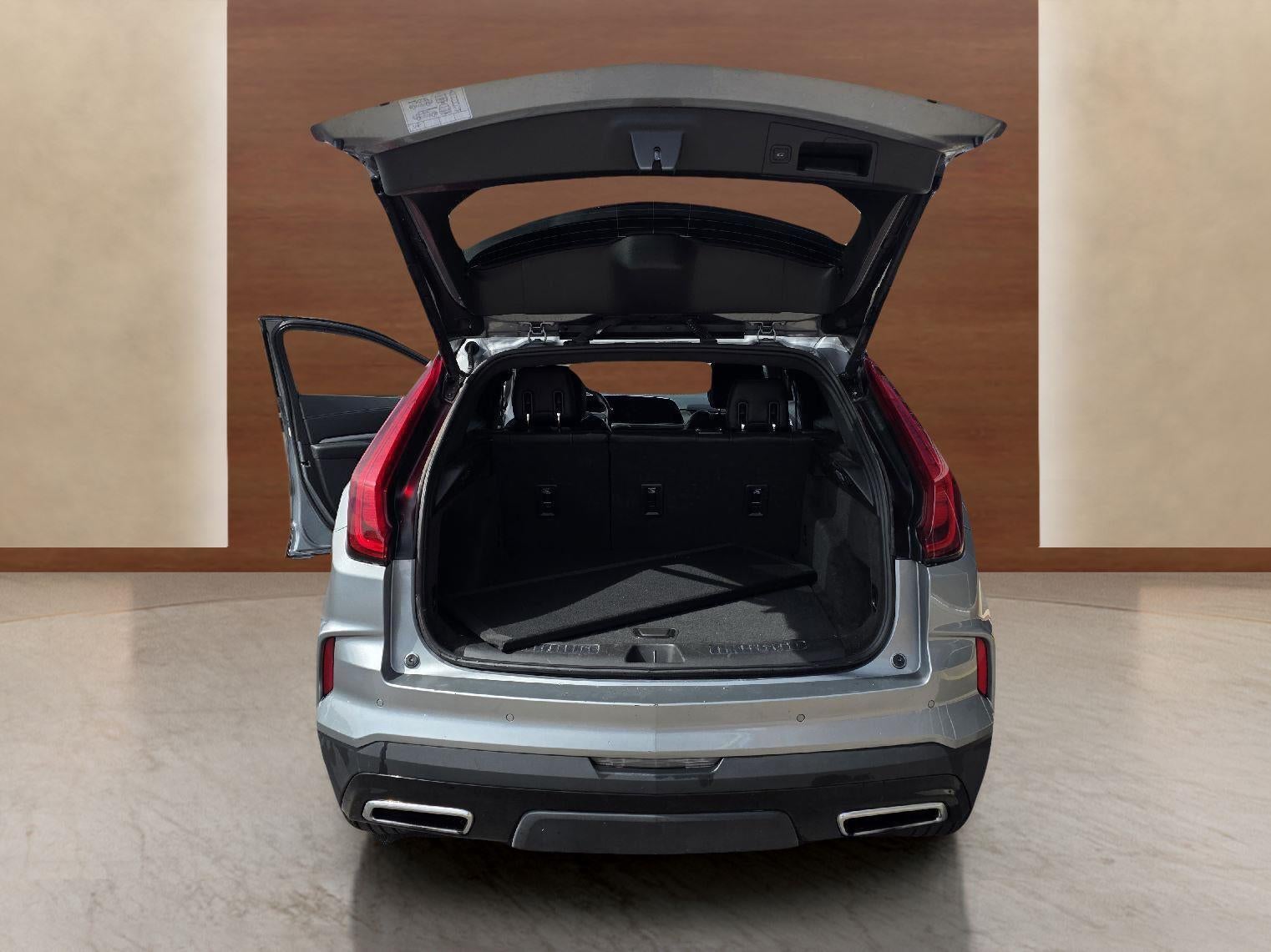 2024 Cadillac XT4 AWD Premium Luxury