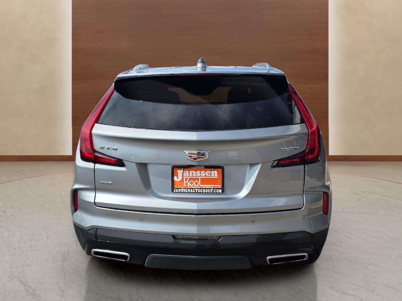 2024 Cadillac XT4 AWD Premium Luxury
