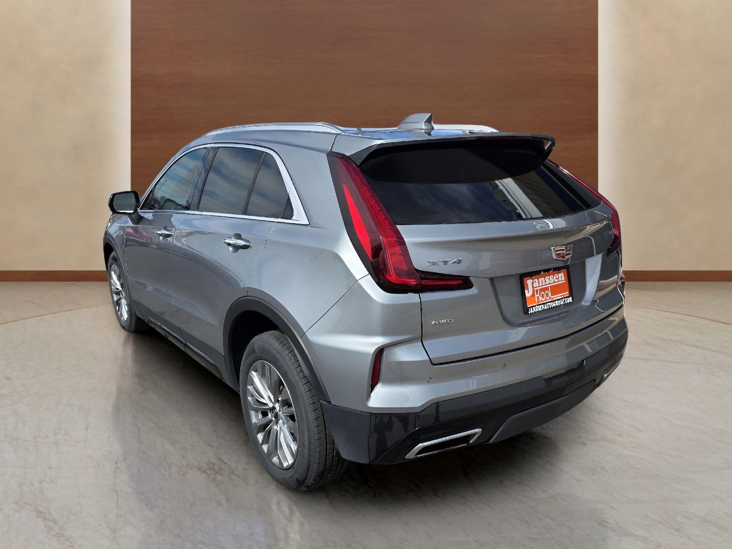 2024 Cadillac XT4 AWD Premium Luxury