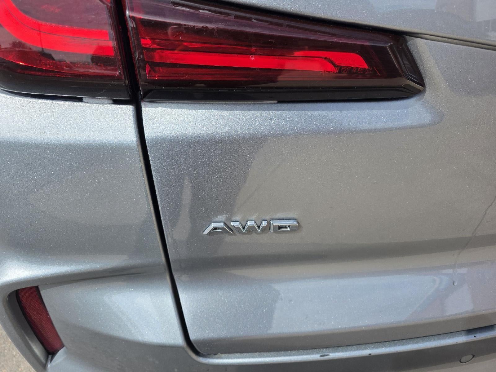 2024 Cadillac XT4 AWD Premium Luxury