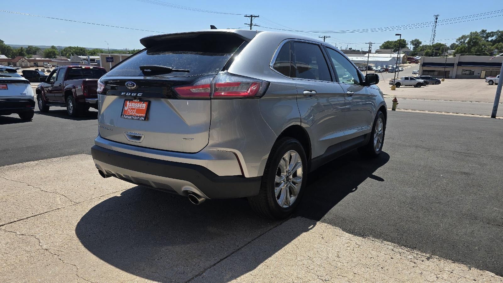 2024 Ford Edge Titanium